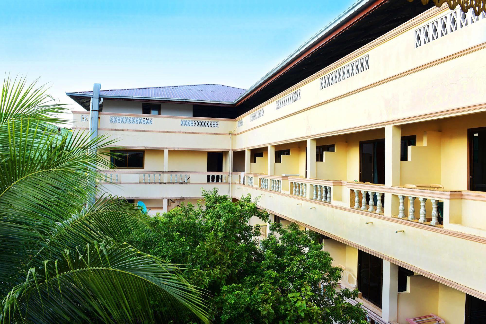 Coconut Grove Hotel Samui Bãi biển Chaweng Ngoại thất bức ảnh